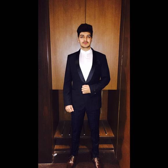 Meet your Posher, Tushar - Picture 1 of 1